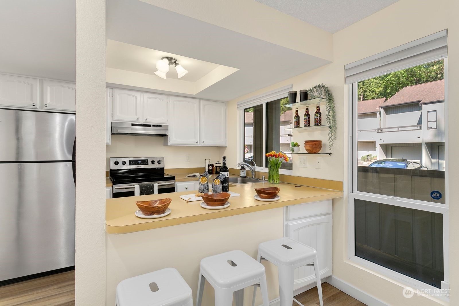 10819 NE 37th Place Unit: 106