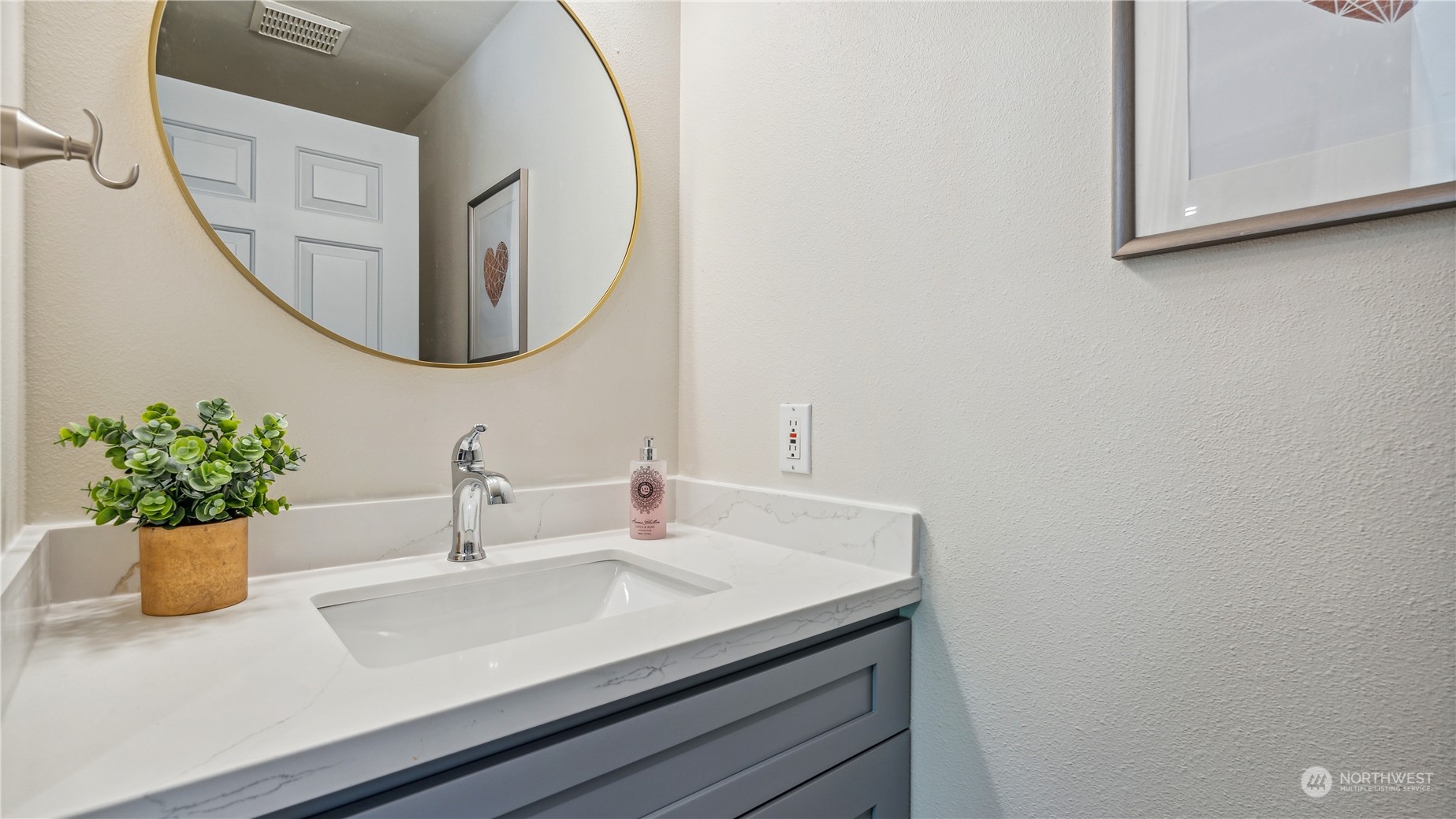 9772 SE 41st Street SE