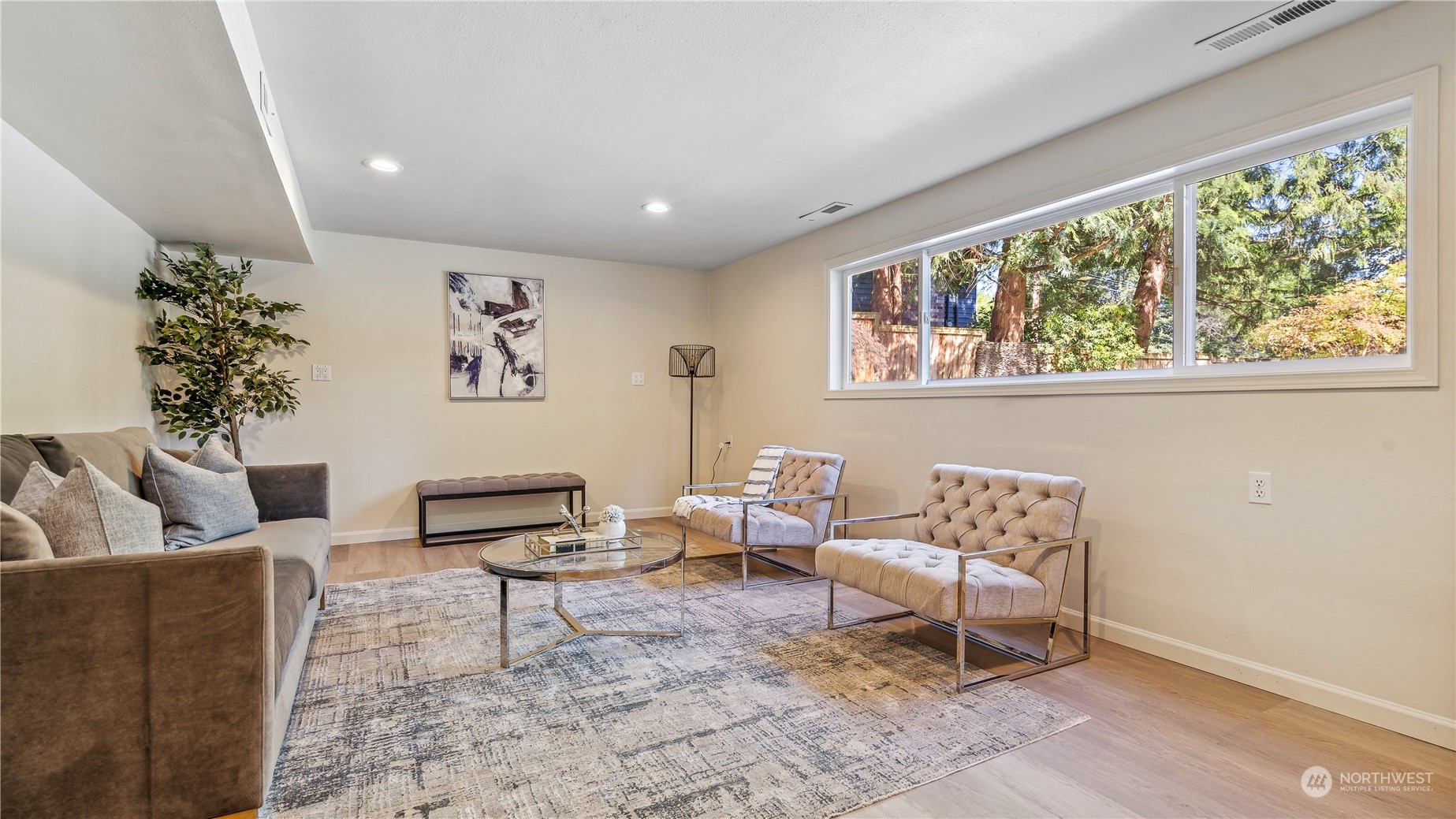 9772 SE 41st Street SE