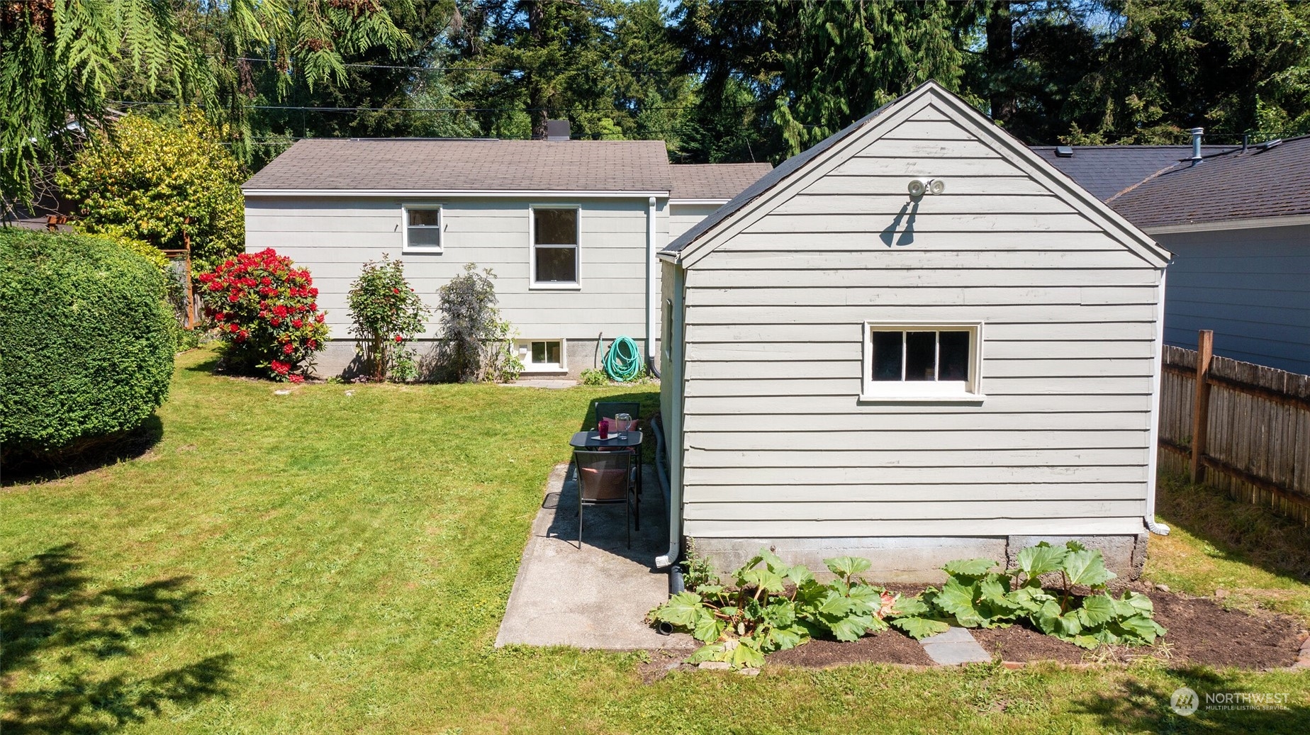 11737 38th Avenue NE