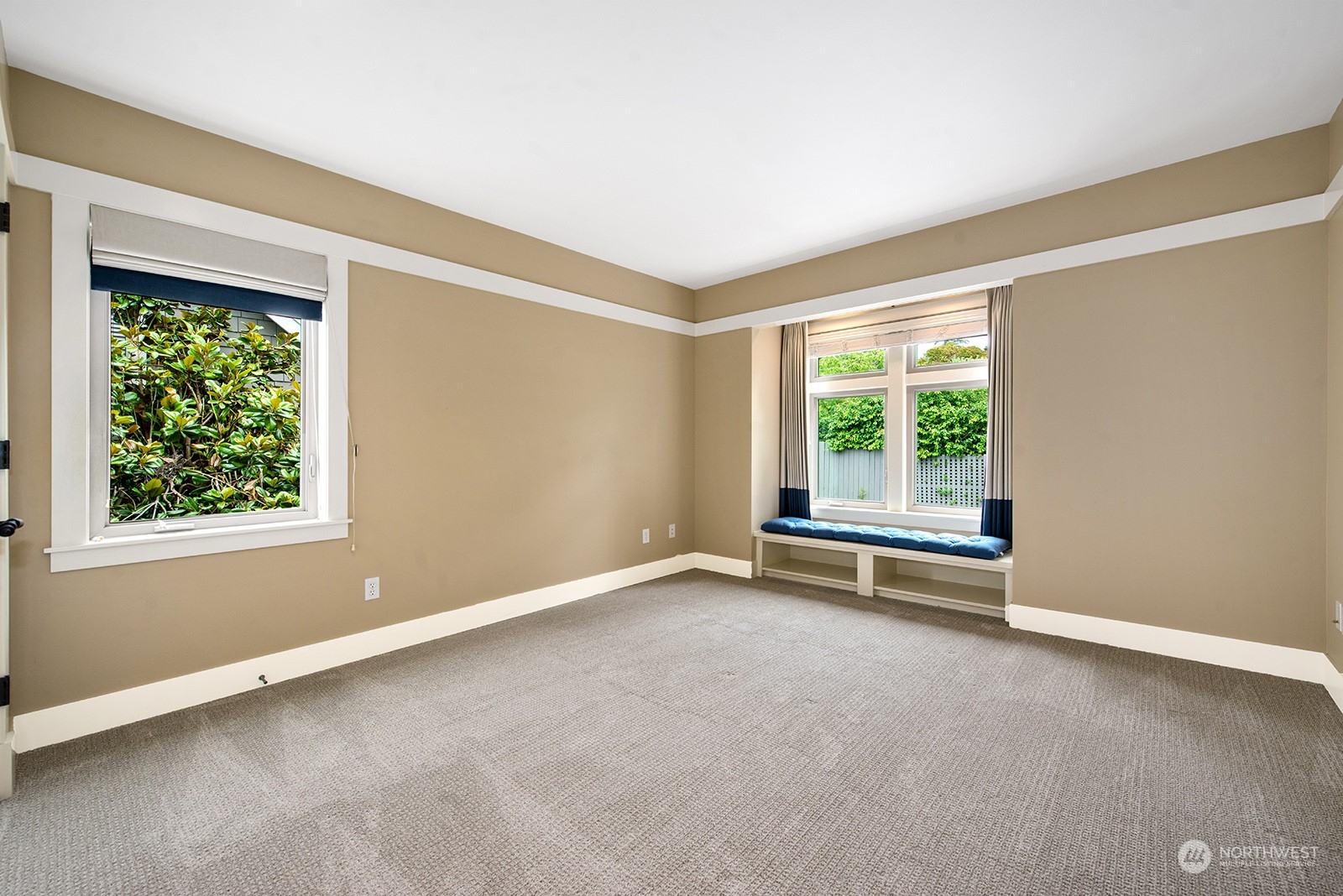 11026 101st Place NE