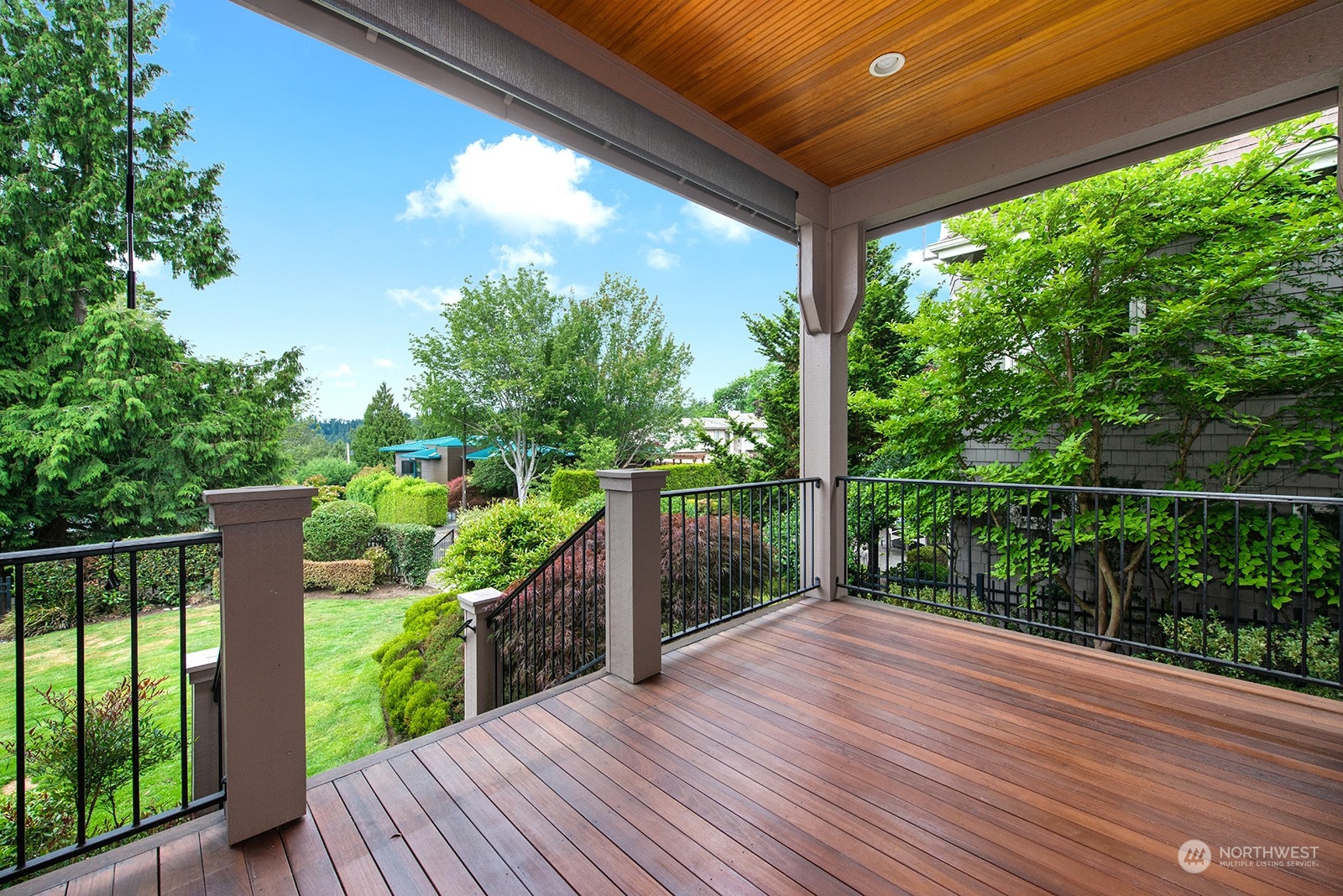 11026 101st Place NE