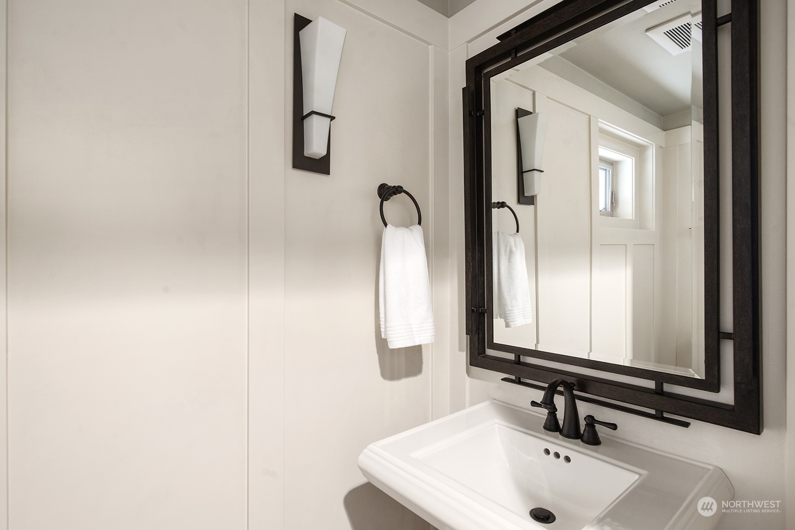 11026 101st Place NE