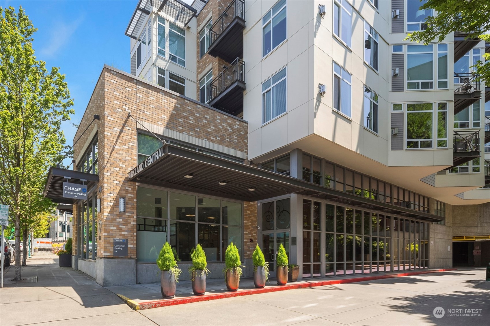 211 Kirkland Avenue Unit: 316