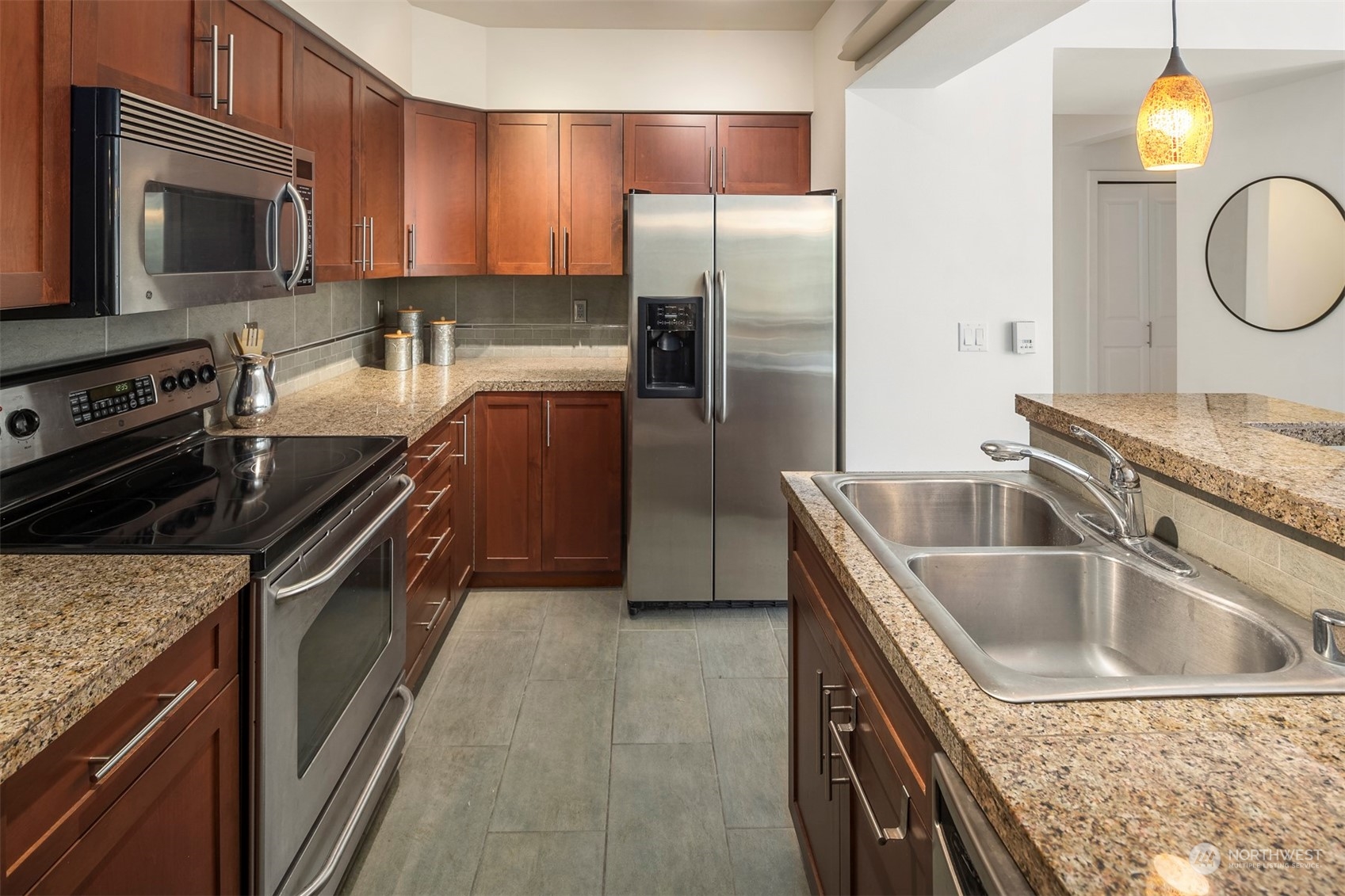 211 Kirkland Avenue Unit: 316