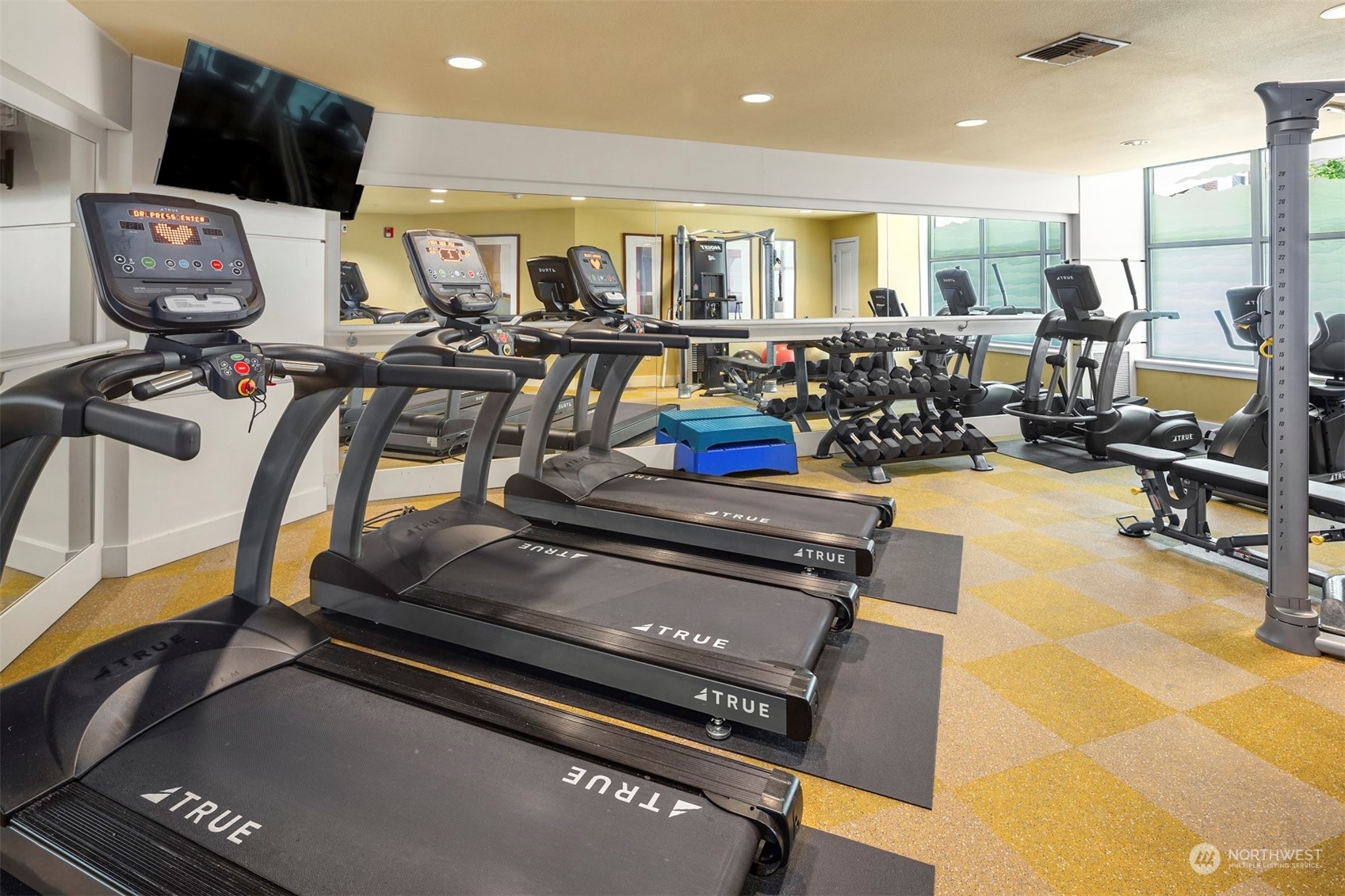 211 Kirkland Avenue Unit: 316