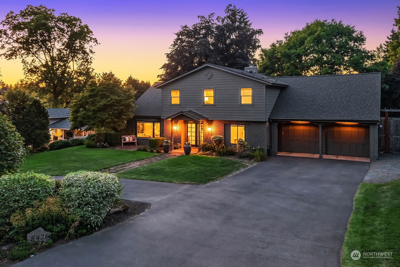 8426 NE 21st Place