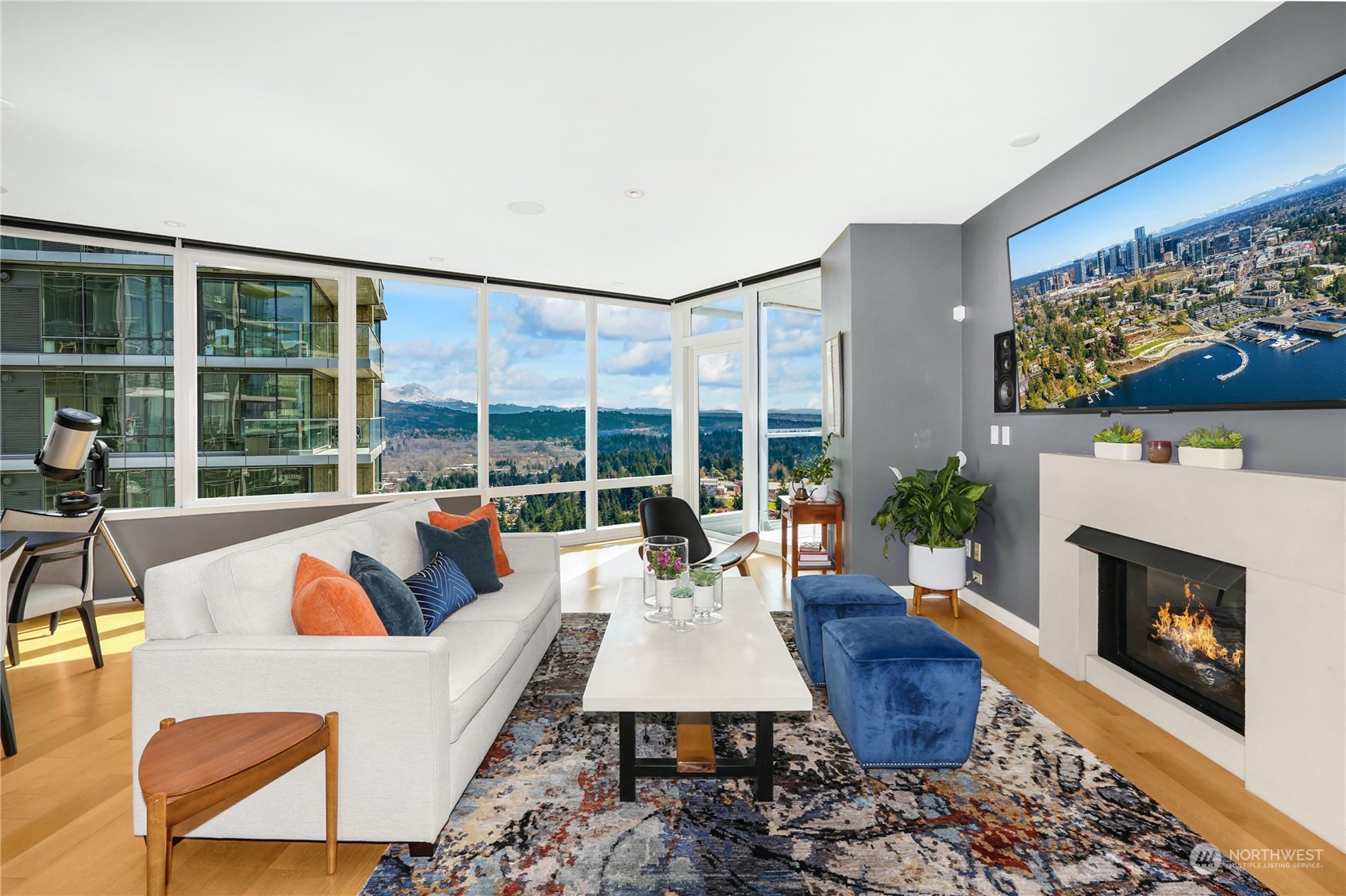 500 106th Avenue NE Unit: 3711
