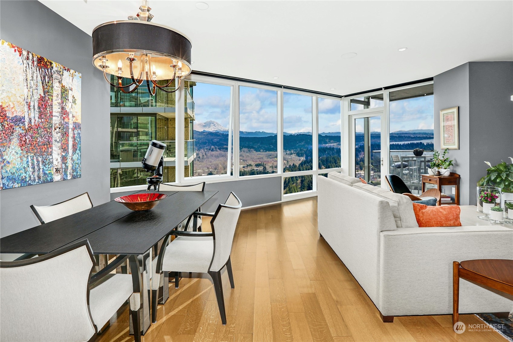 500 106th Avenue NE Unit: 3711