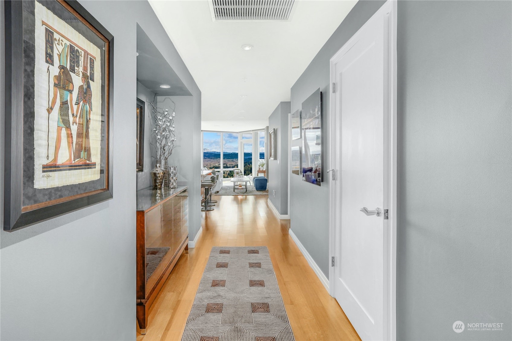 500 106th Avenue NE Unit: 3711