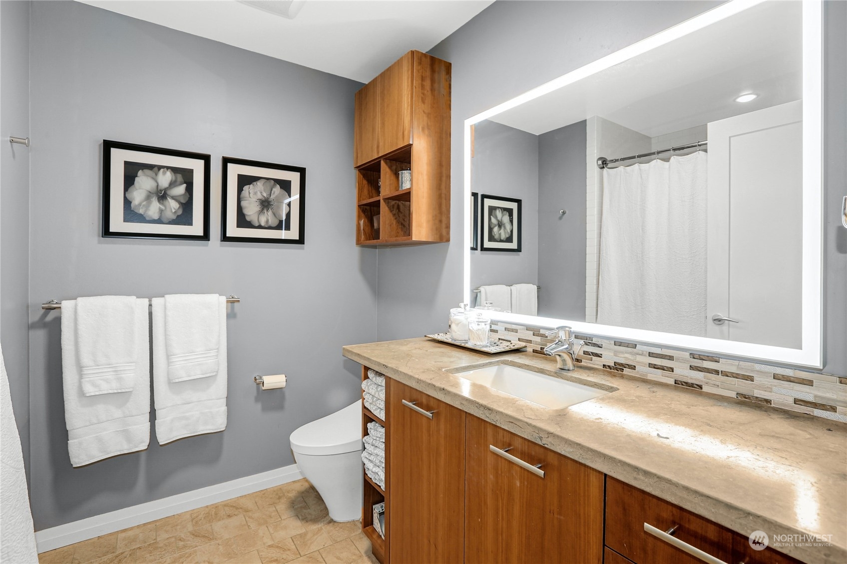 500 106th Avenue NE Unit: 3711