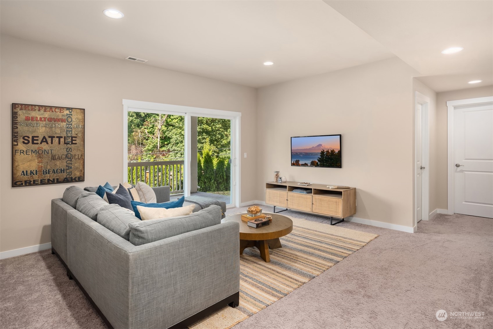 15238 NE Woodland Place