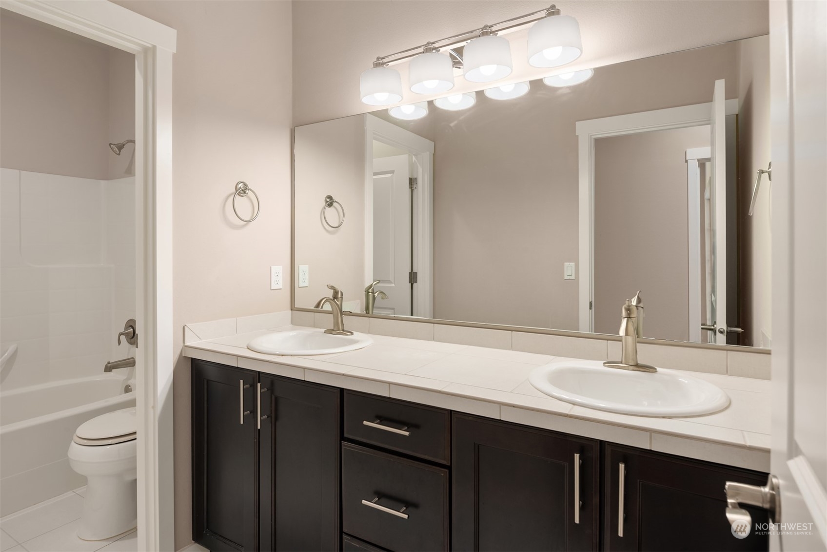 15238 NE Woodland Place