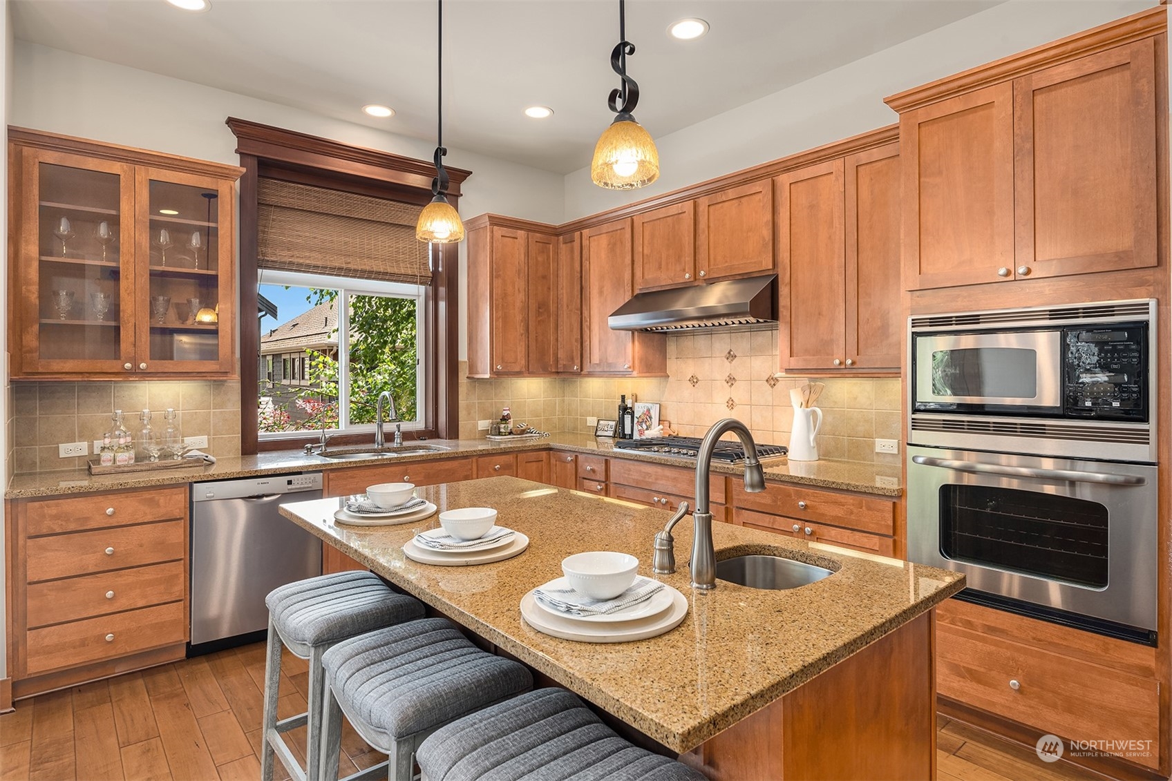 2340 NW Stoney Creek Drive