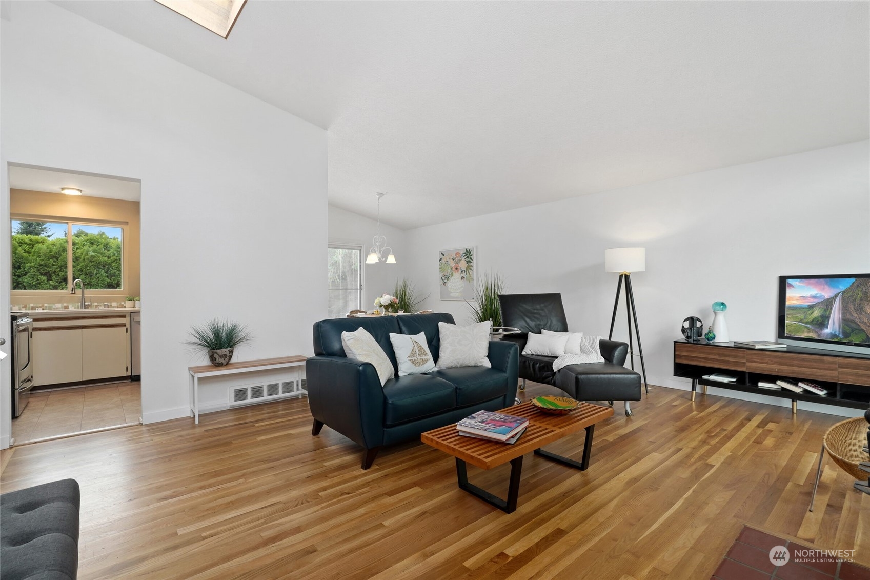 15908 SE 4th Street