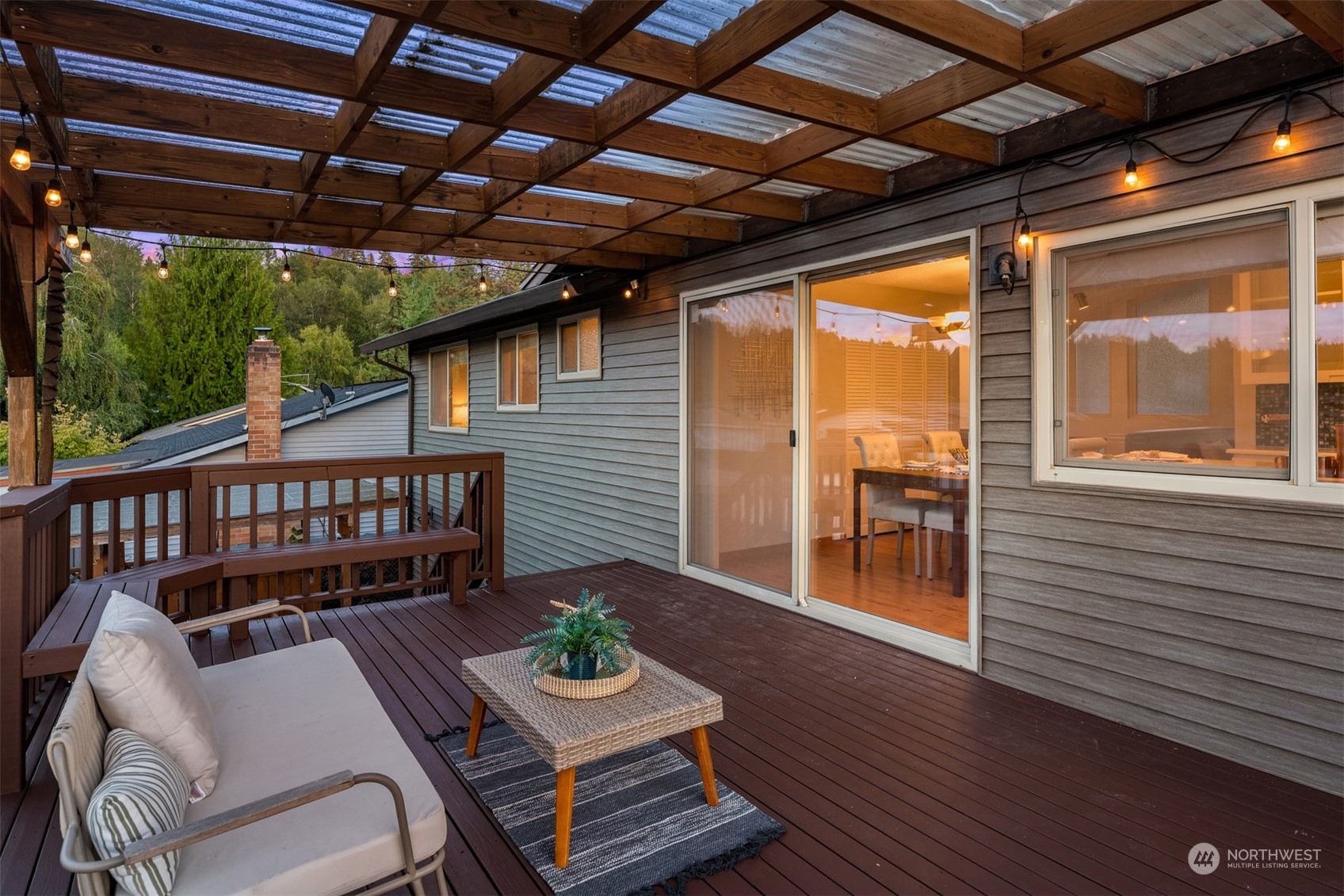 1545 Riverview Drive NE