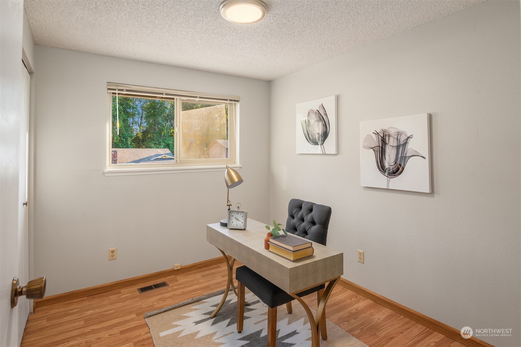 1545 Riverview Drive NE