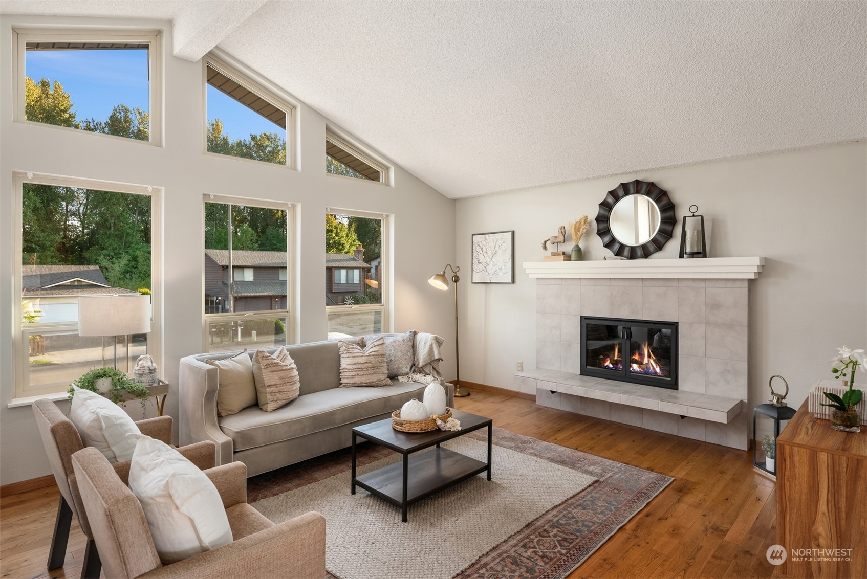 1545 Riverview Drive NE