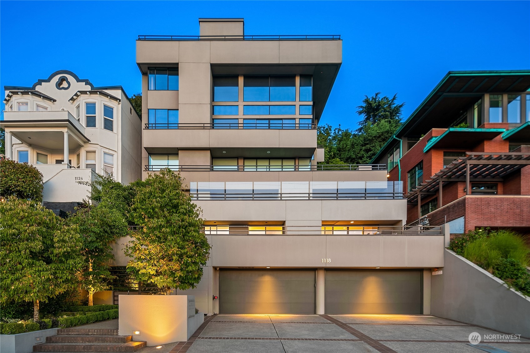 1118 Lakeview Boulevard E Unit: 100