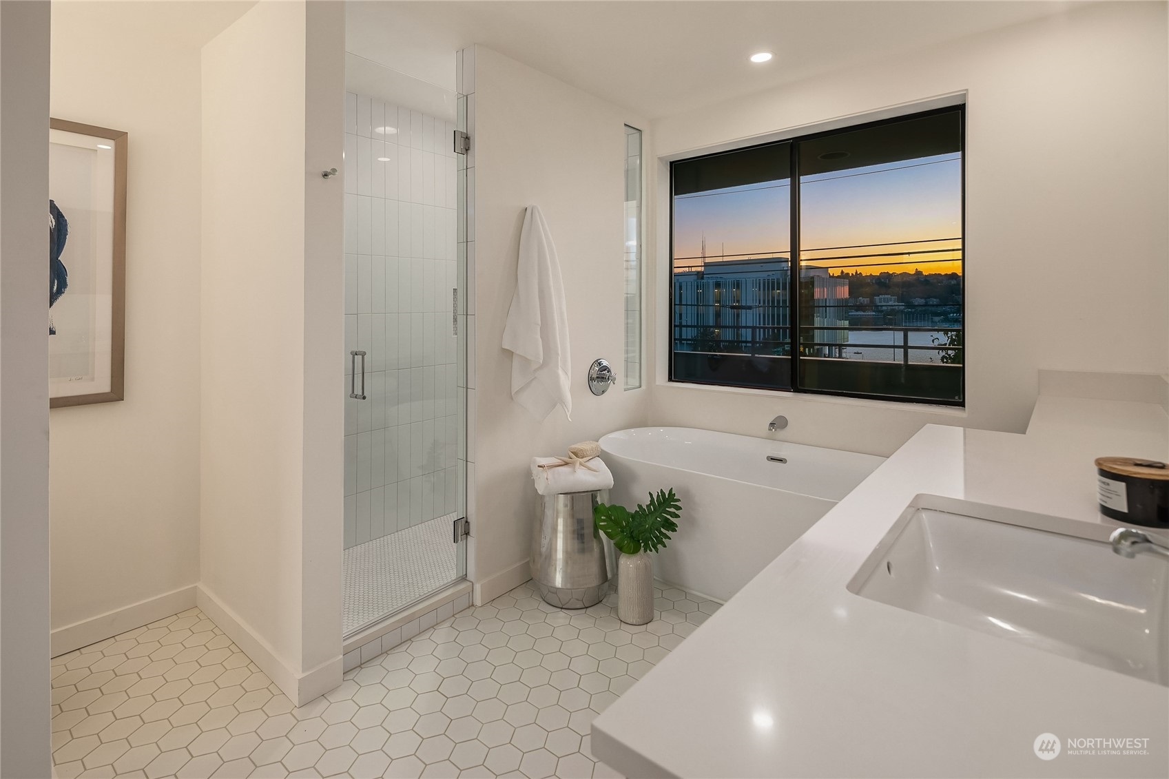 1118 Lakeview Boulevard E Unit: 100