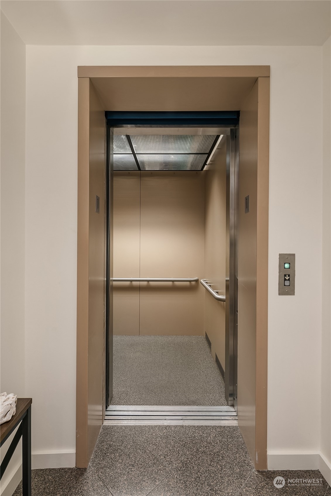 1118 Lakeview Boulevard E Unit: 100