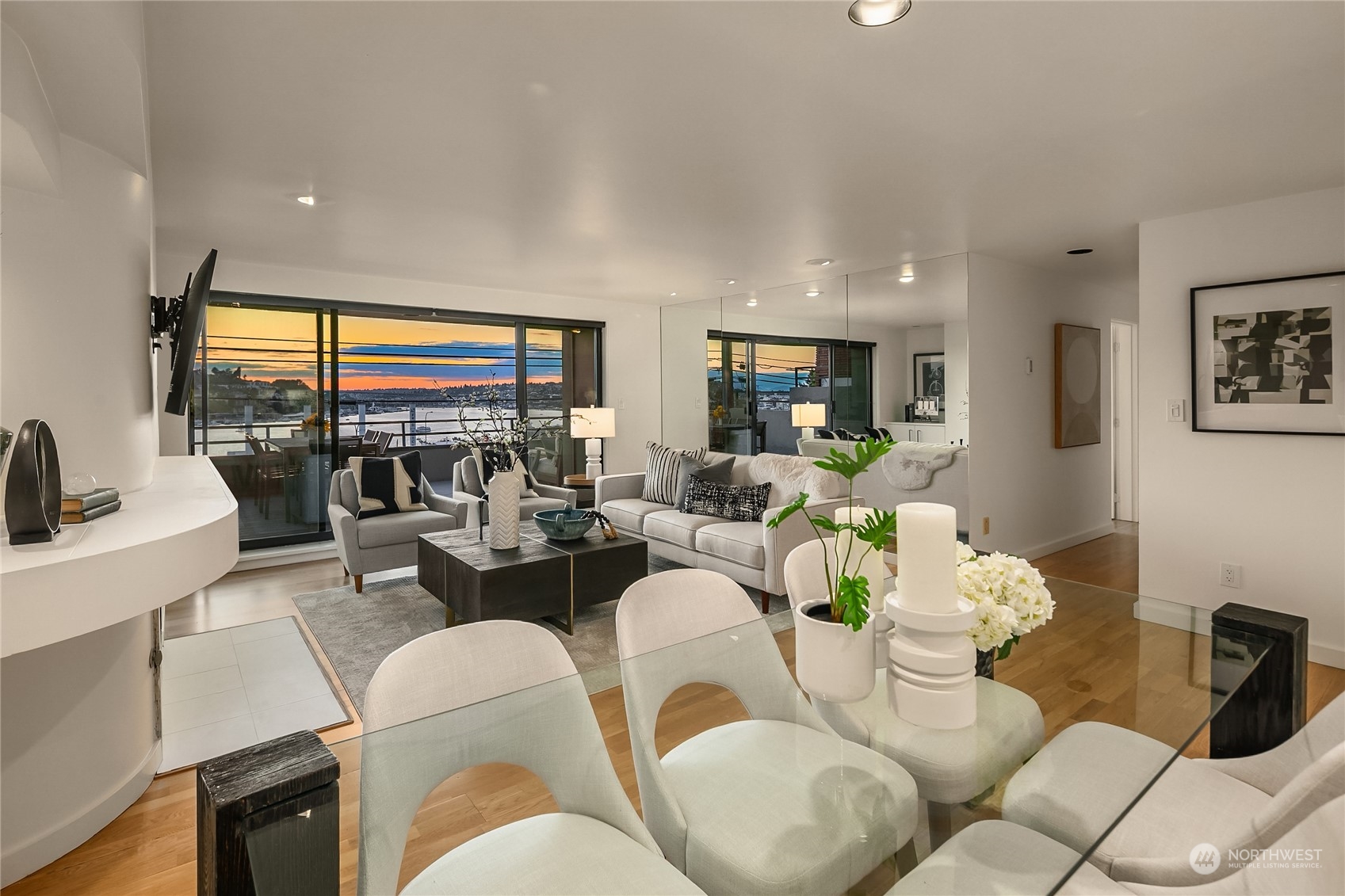 1118 Lakeview Boulevard E Unit: 100