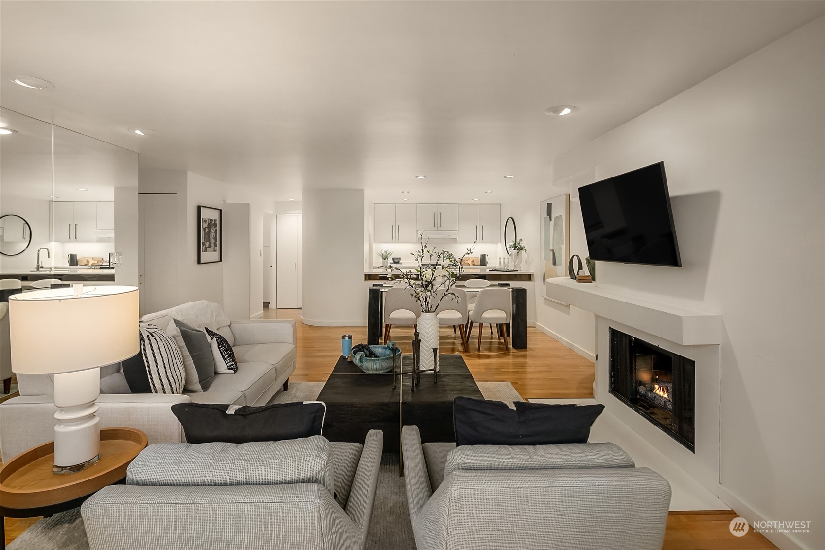 1118 Lakeview Boulevard E Unit: 100