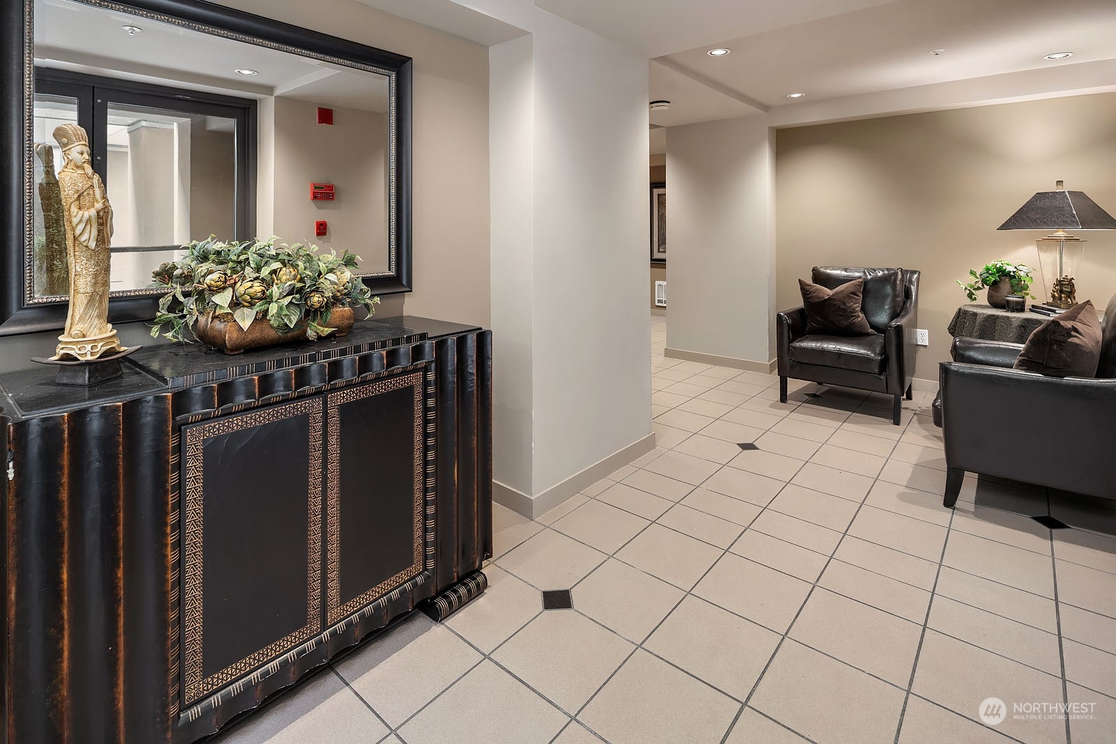 11110 NE 41st Drive Unit: 40