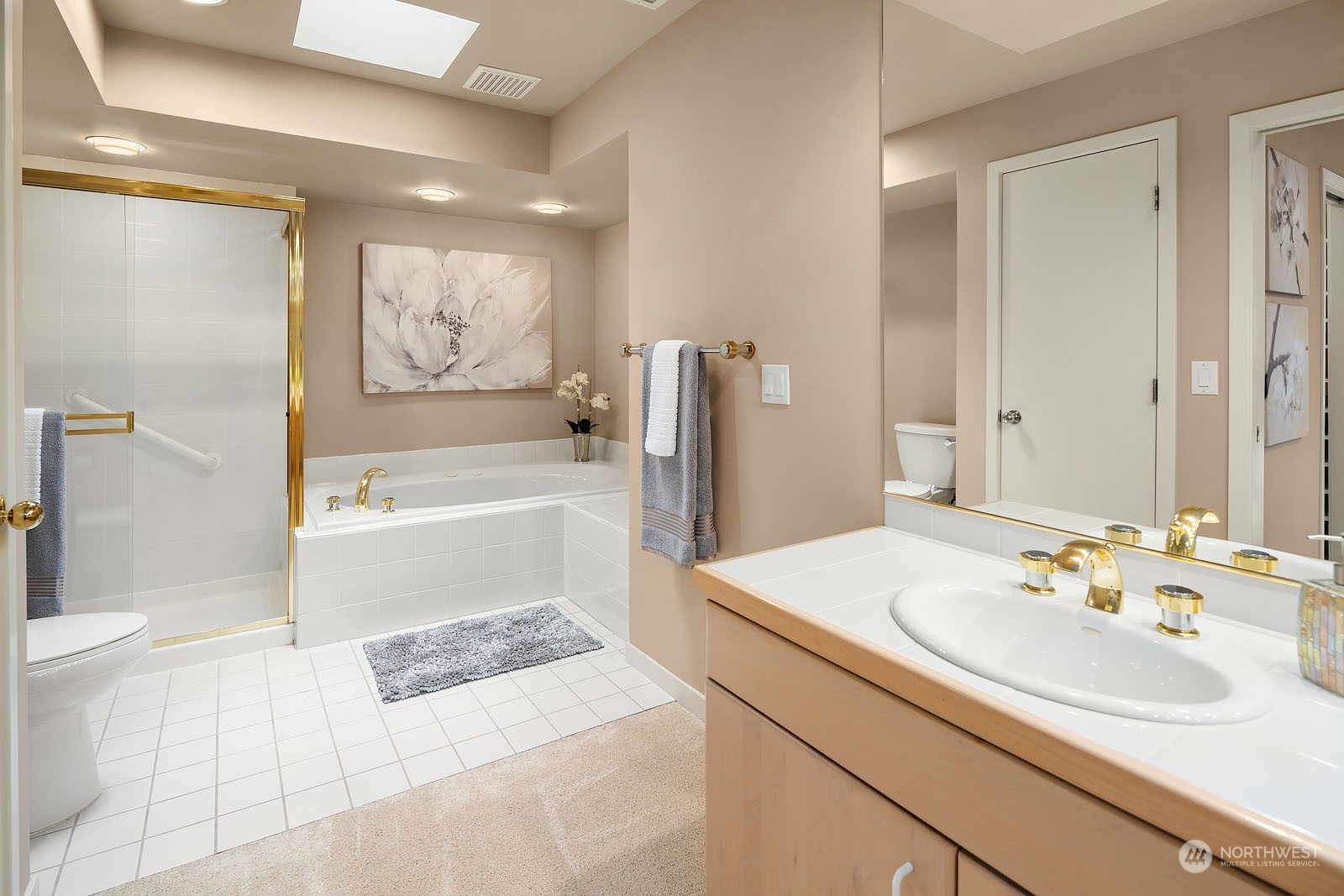 11110 NE 41st Drive Unit: 40