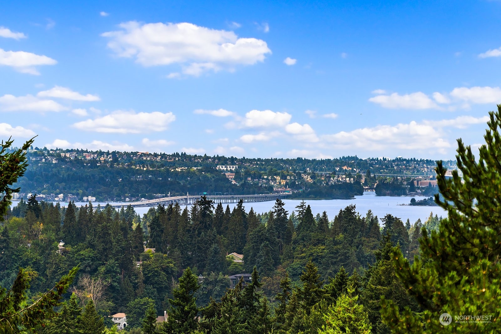 11110 NE 41st Drive Unit: 40