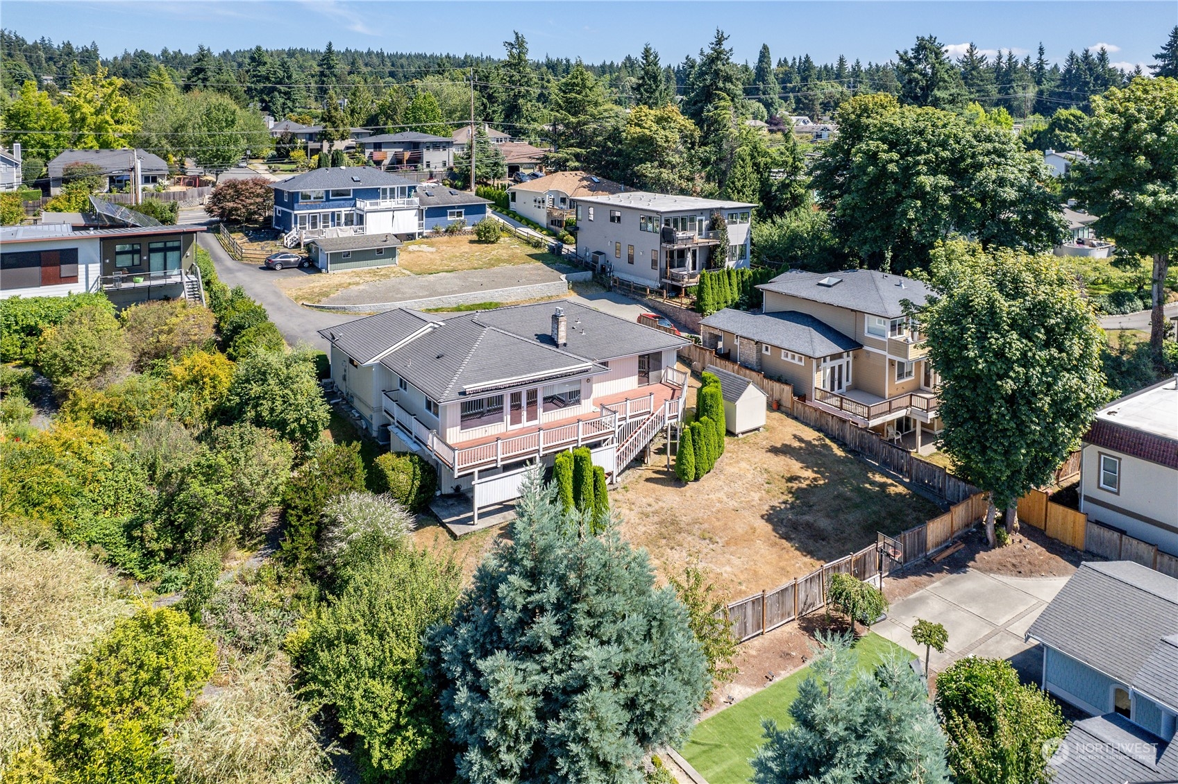6109 108th Avenue NE
