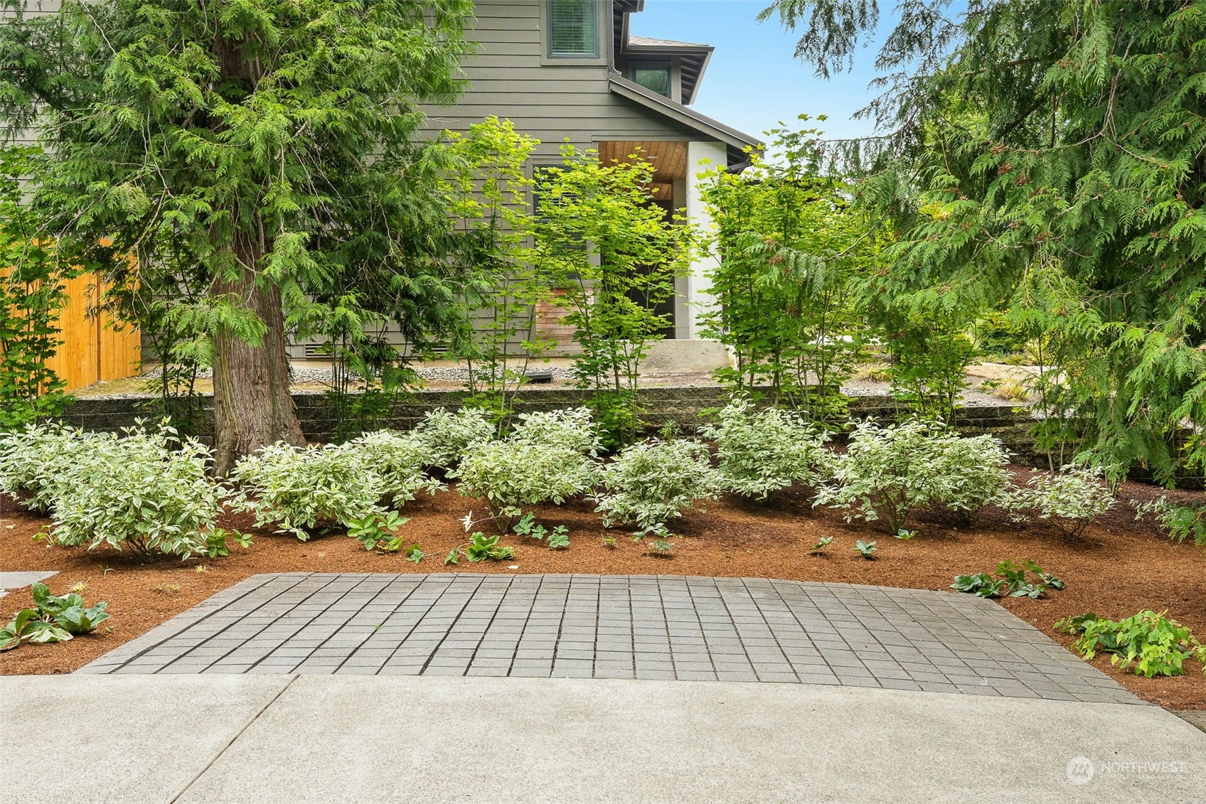 14708 NE 15th Court