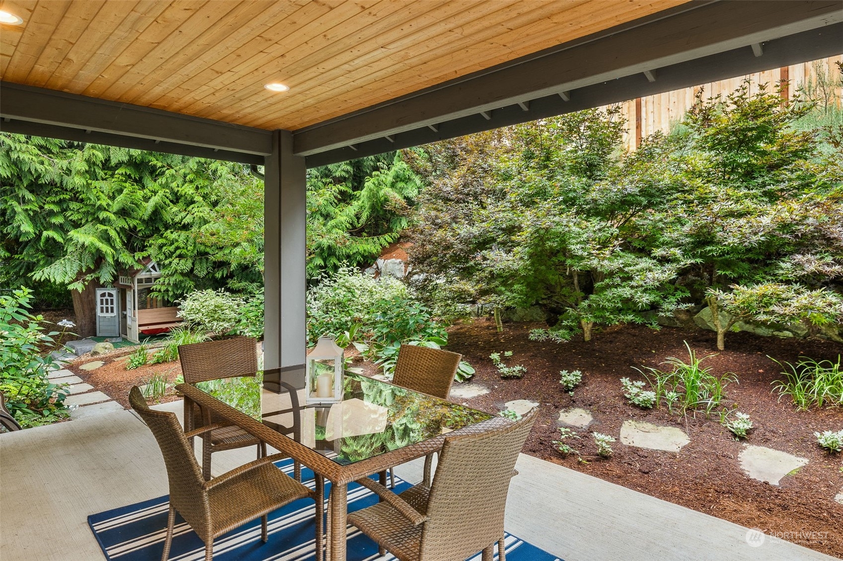 14708 NE 15th Court