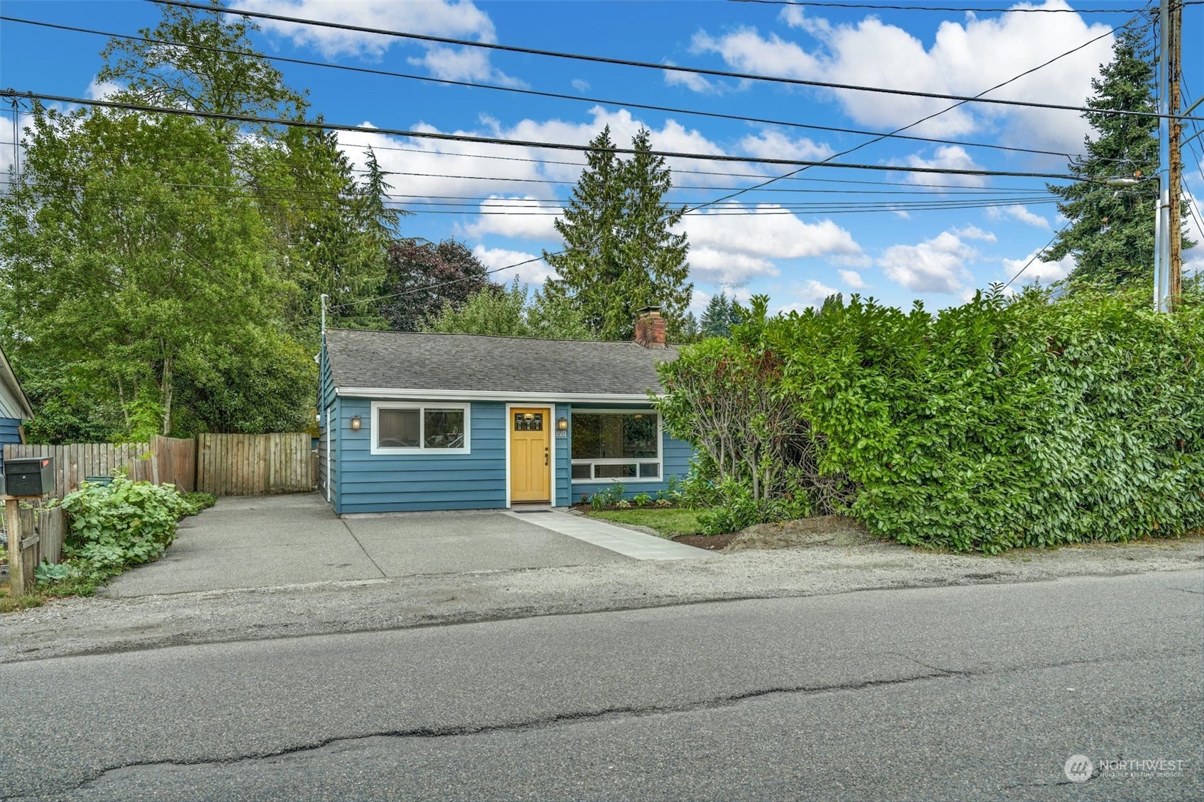 1551 NE 135th Street