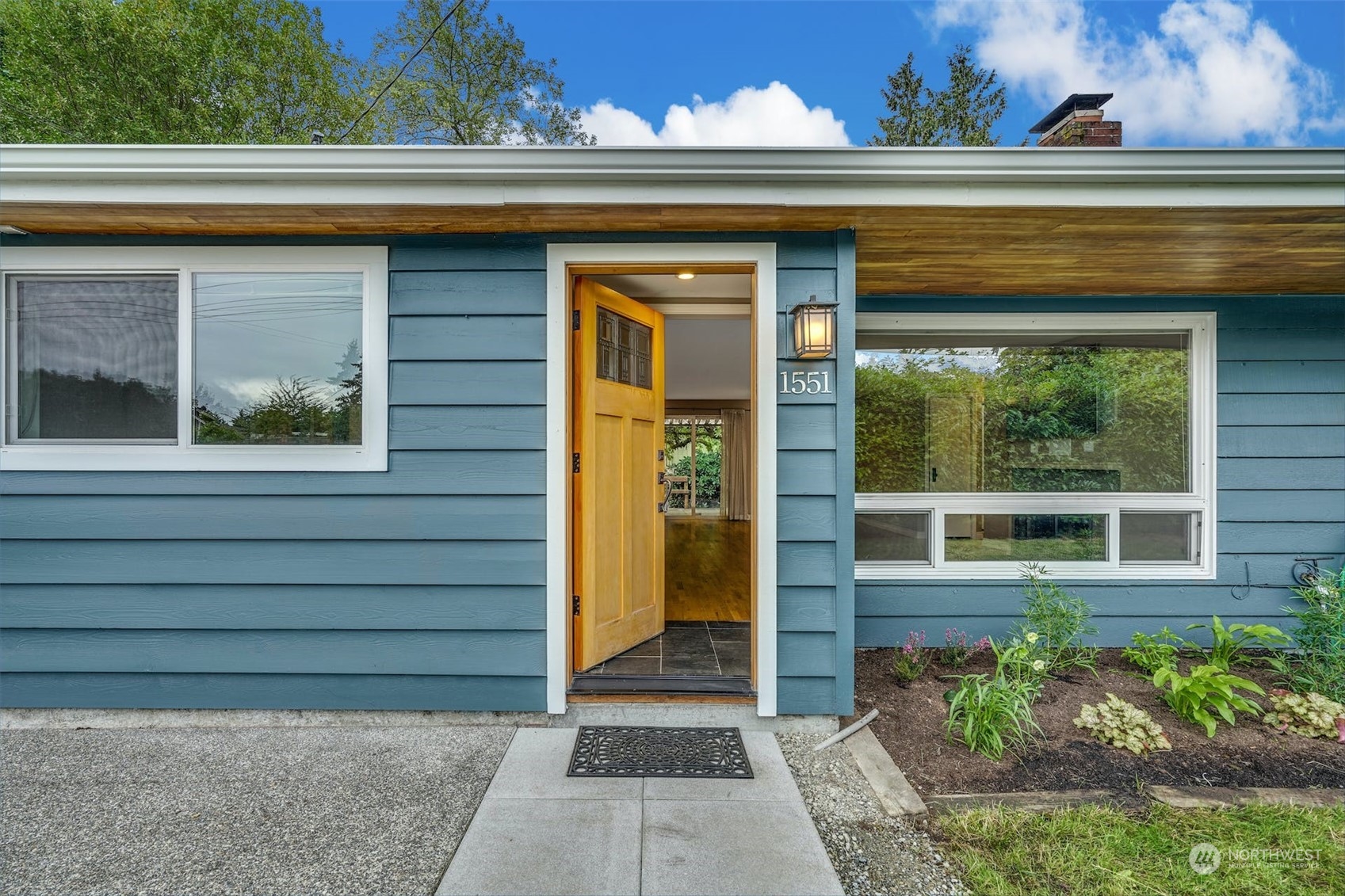 1551 NE 135th Street