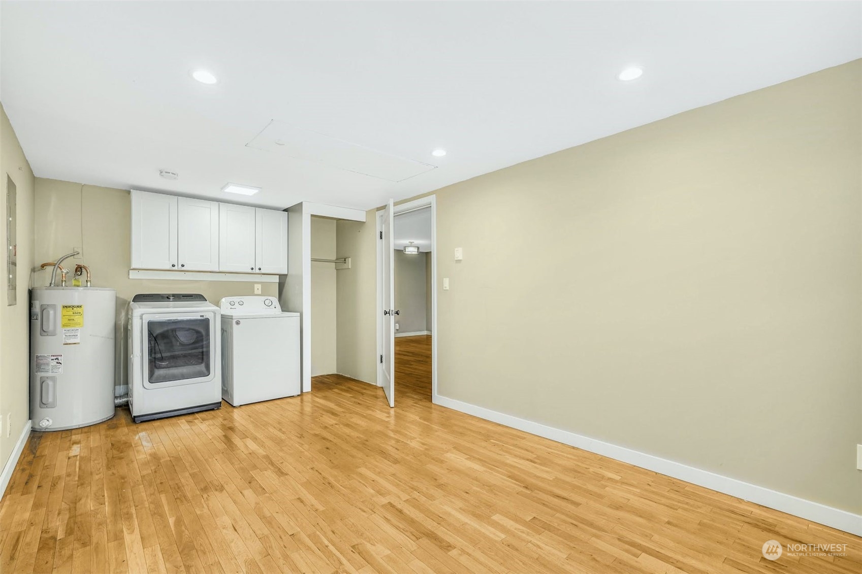 1551 NE 135th Street