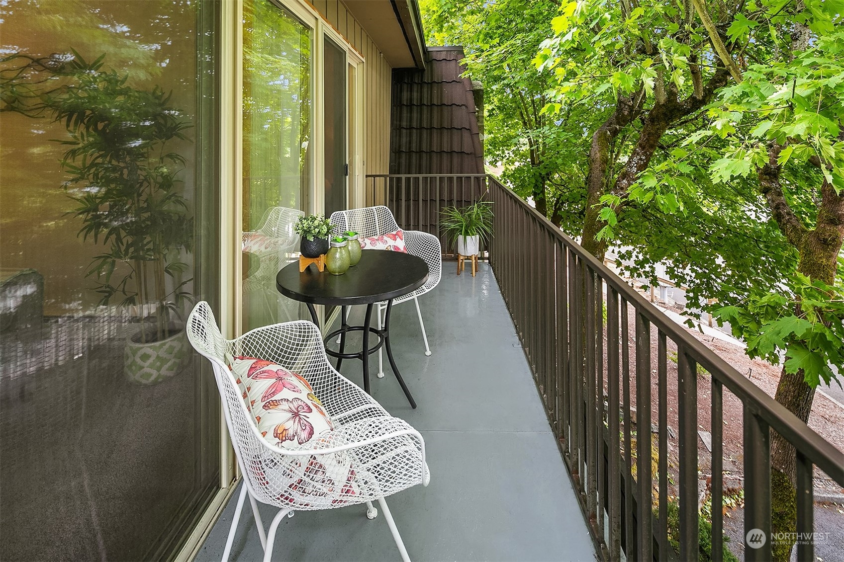 11208 NE 68th Street Unit: 123