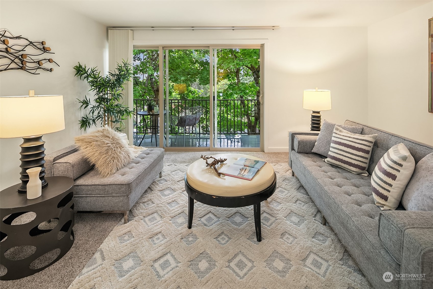 11208 NE 68th Street Unit: 123