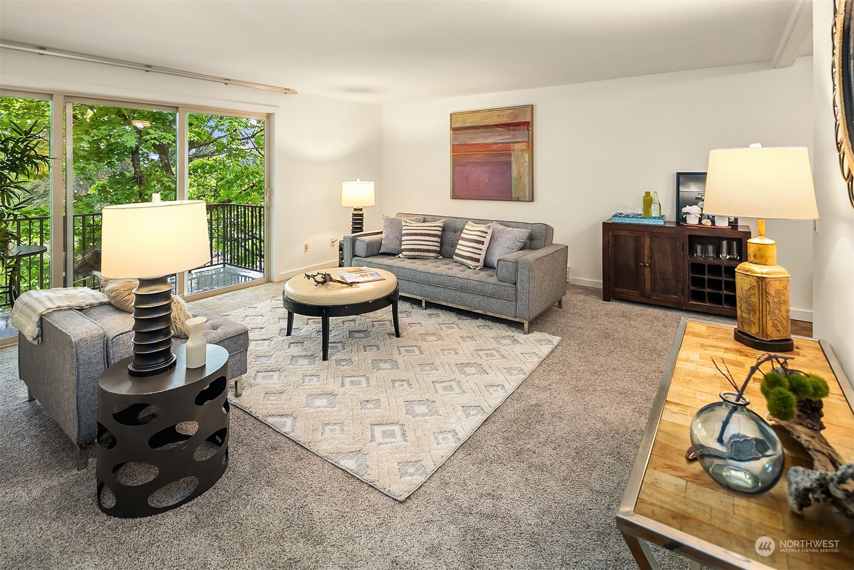 11208 NE 68th Street Unit: 123