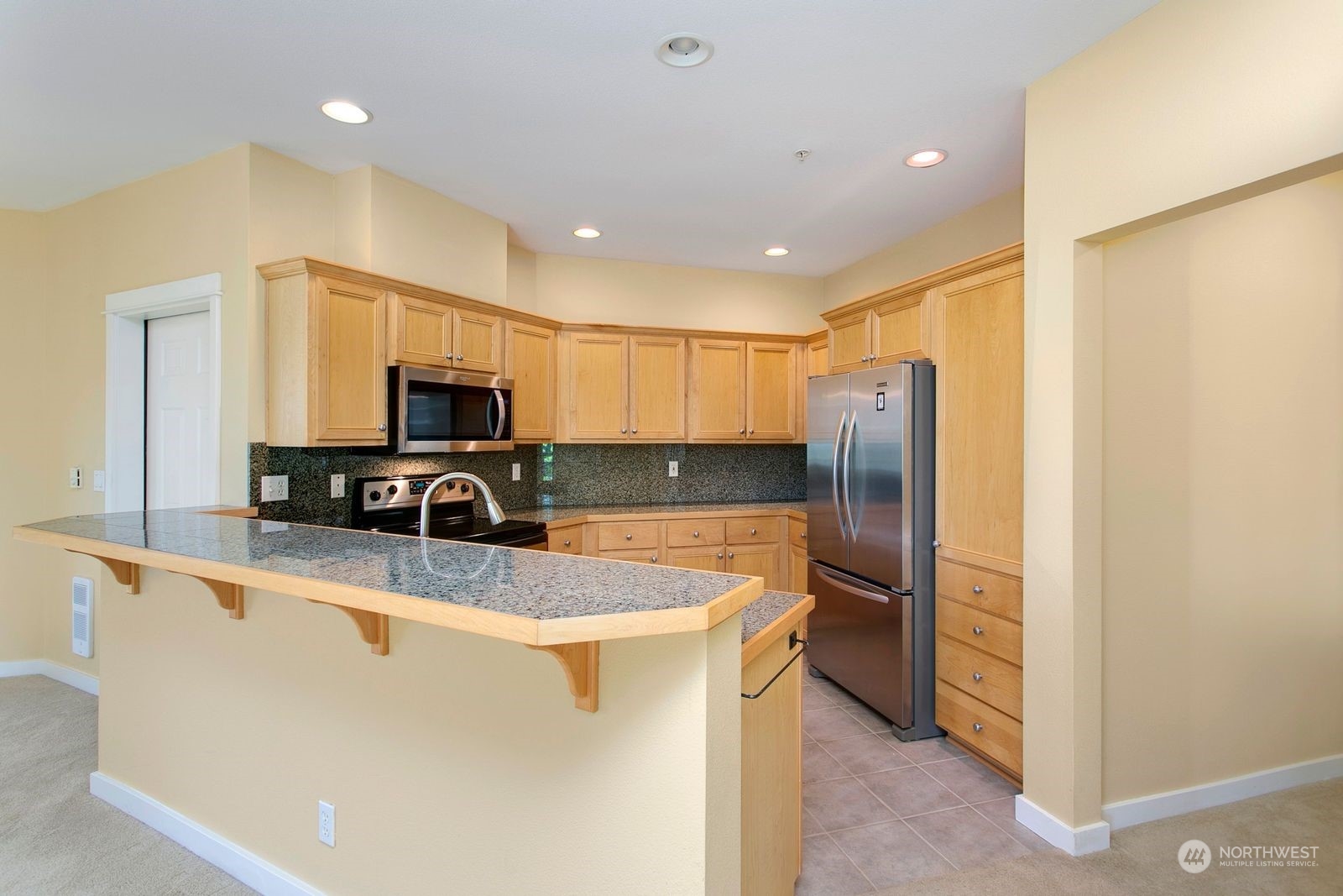 7709 Fairway Avenue SE Unit: 101