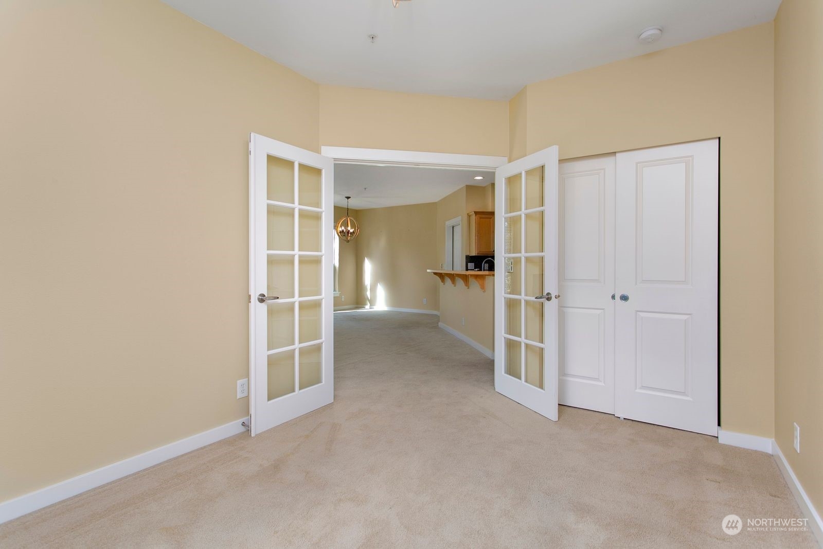 7709 Fairway Avenue SE Unit: 101