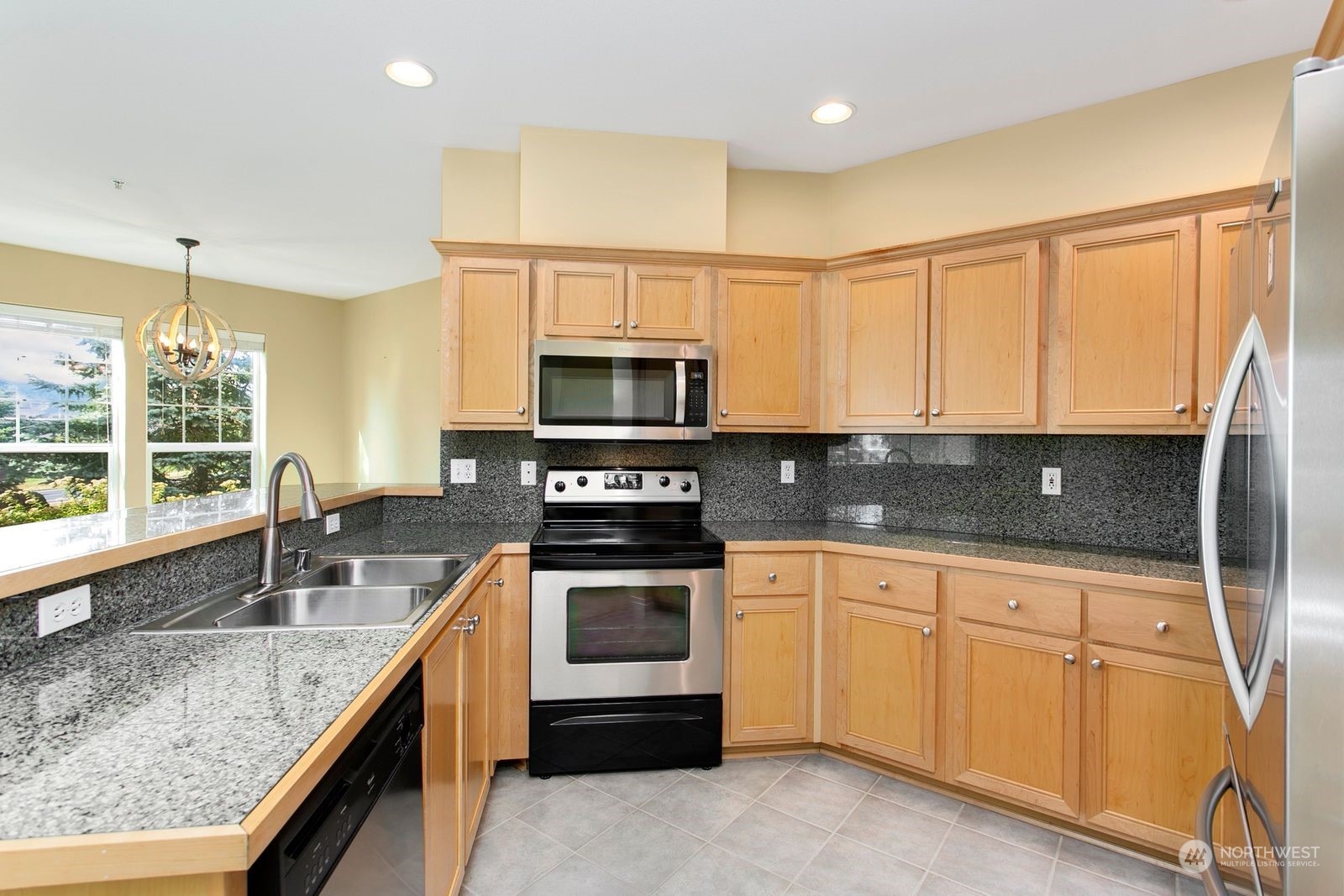 7709 Fairway Avenue SE Unit: 101