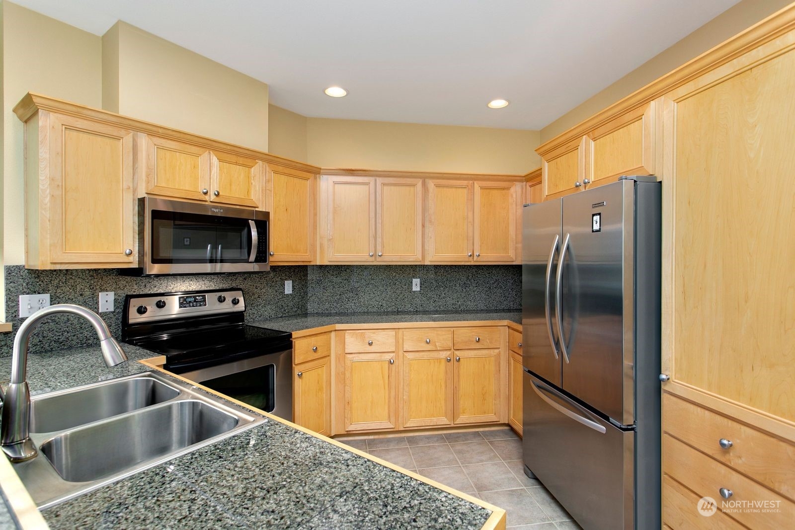 7709 Fairway Avenue SE Unit: 101