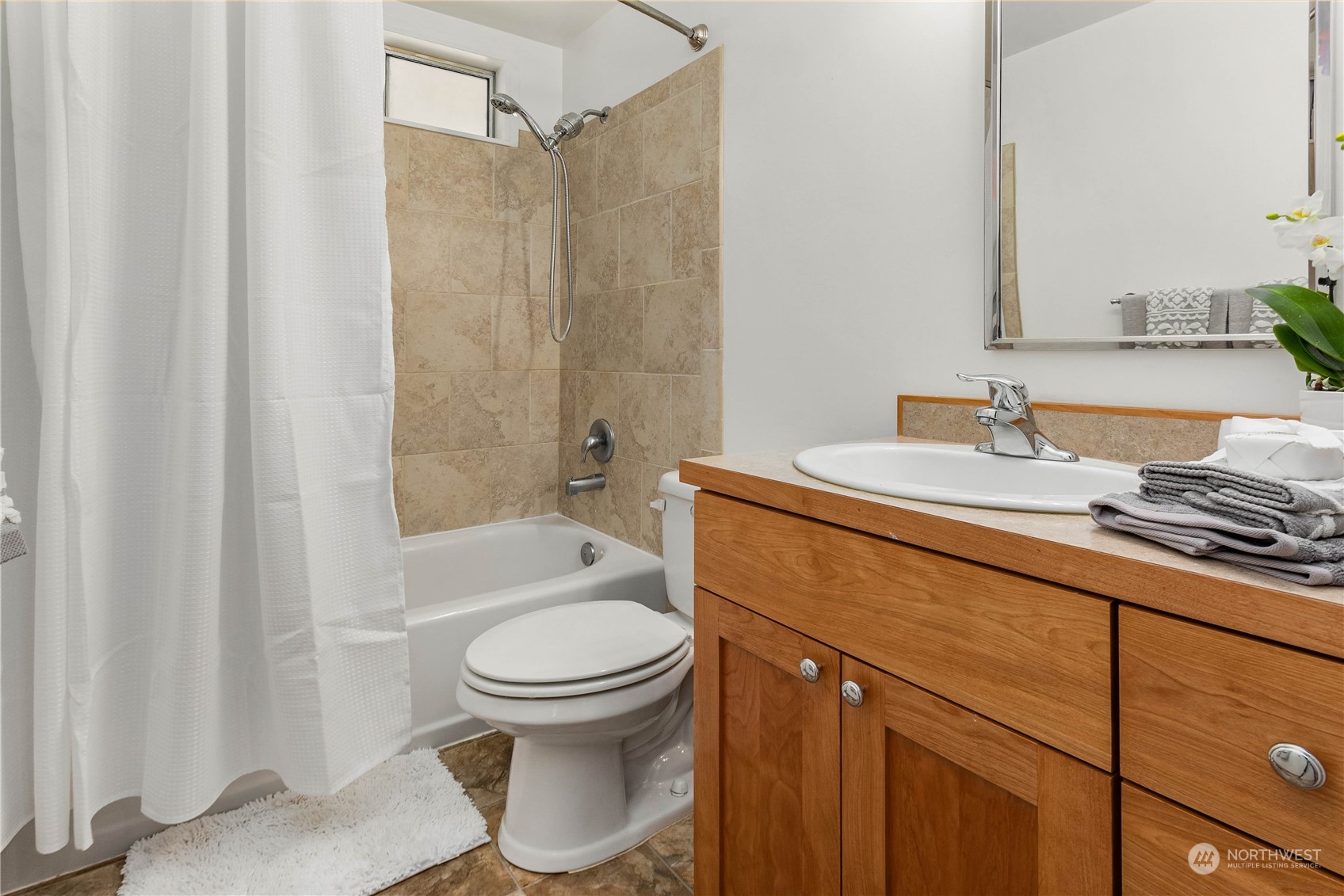 4418 NE 18th Court