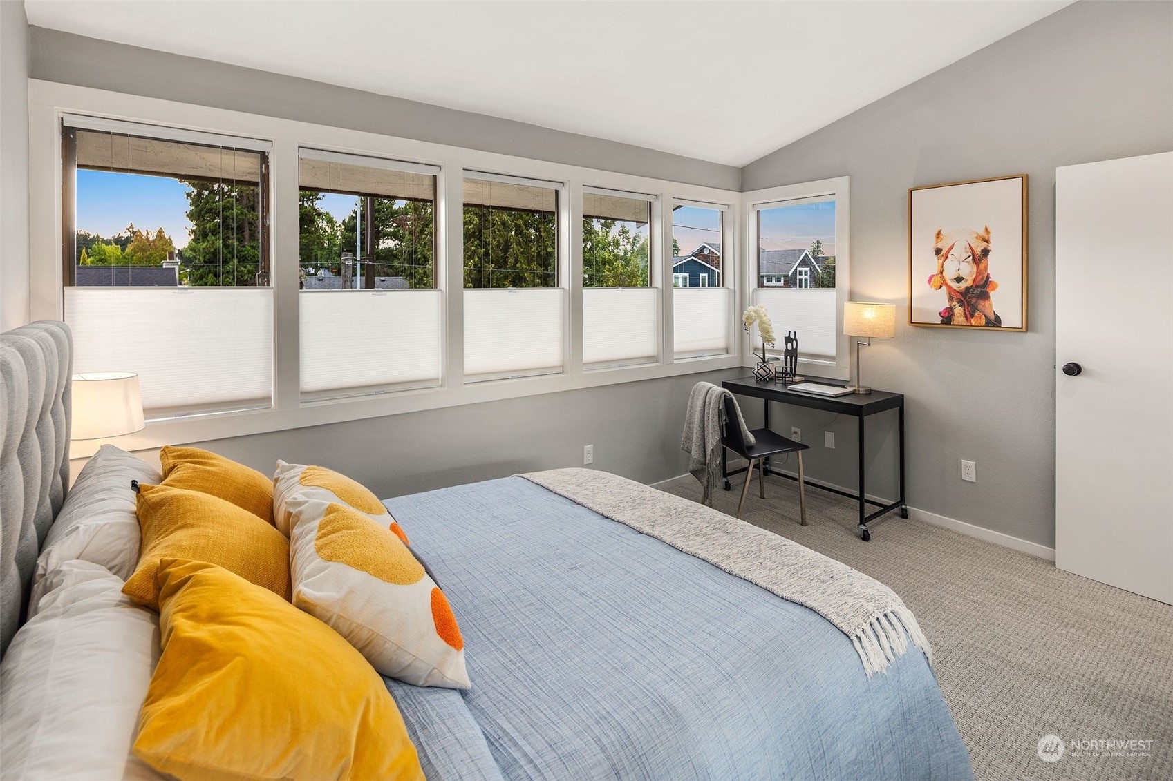 2011 42nd Avenue E Unit: 5