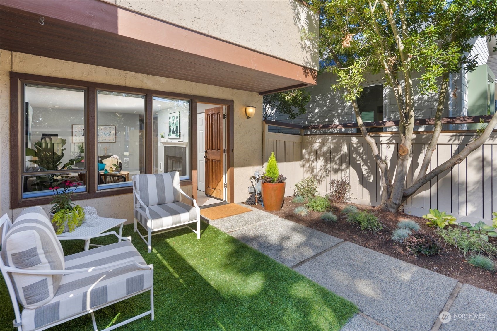 2011 42nd Avenue E Unit: 5