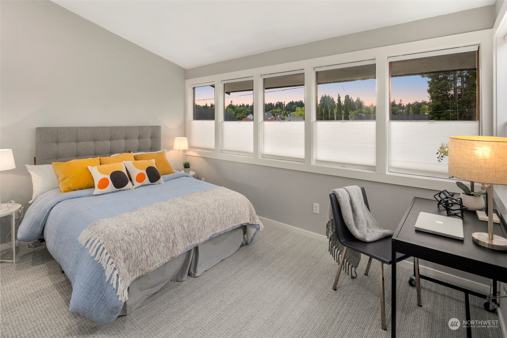 2011 42nd Avenue E Unit: 5