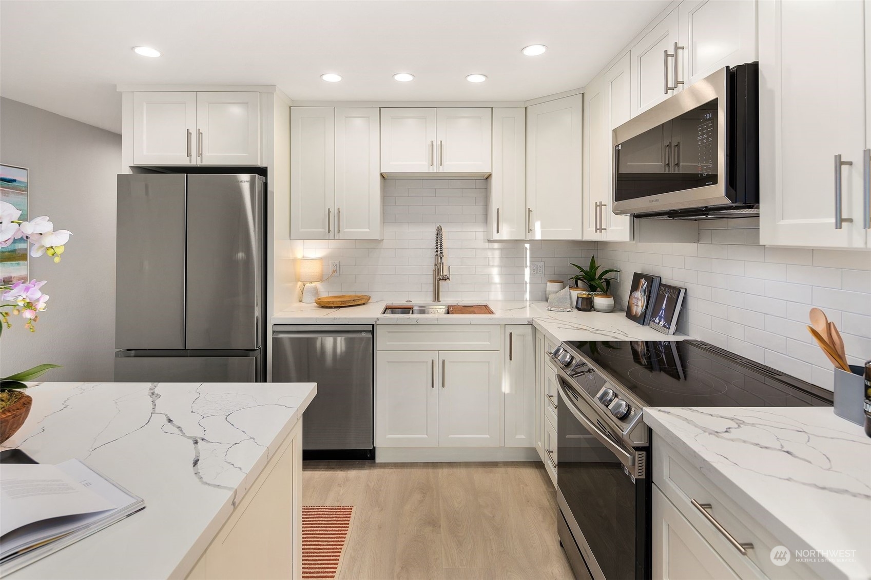 2011 42nd Avenue E Unit: 5