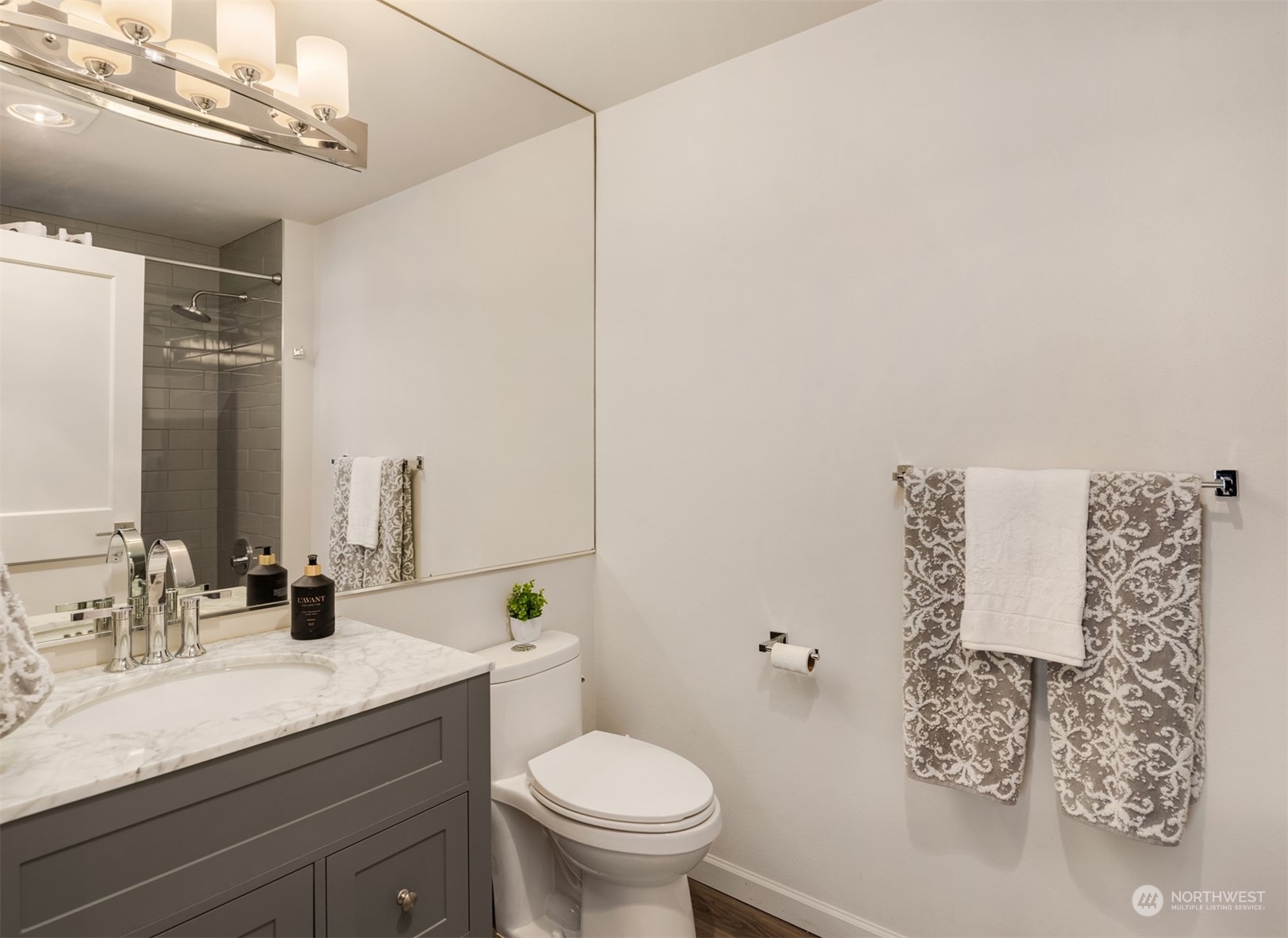 500 Aloha Street Unit: E-111