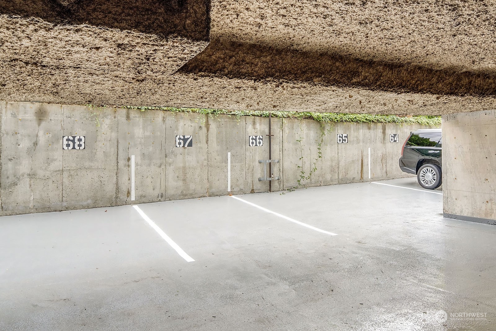 3030 80th Avenue SE Unit: 204